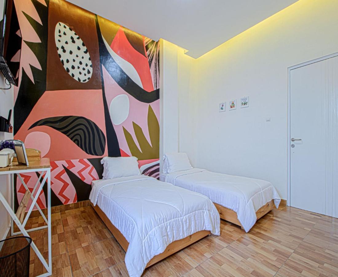 D'Journey Hotel Lembang Exterior photo